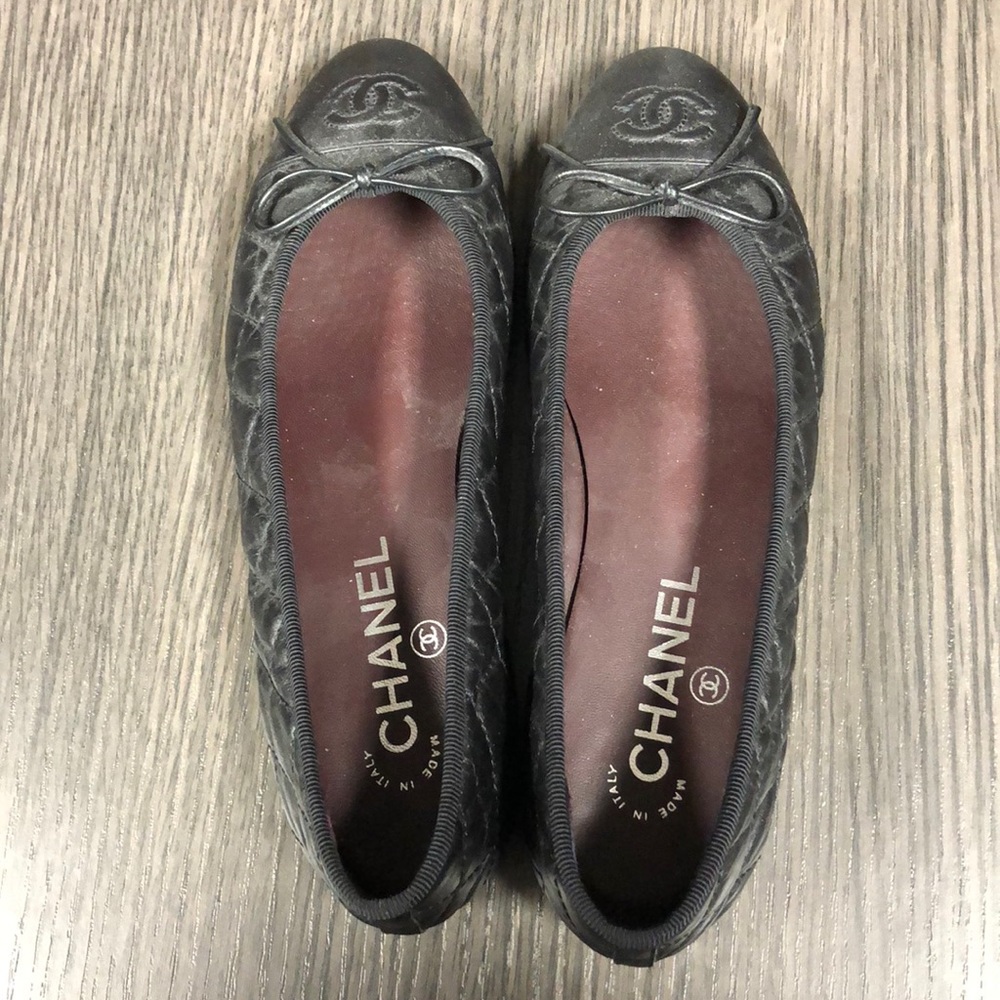 Black Chanel flats
